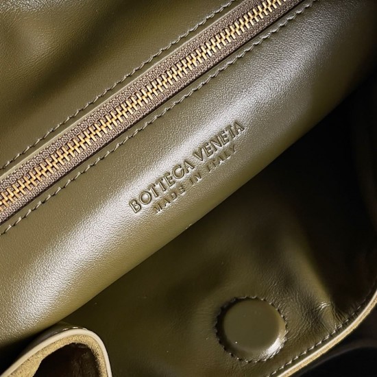 Bottega Veneta Large Hop