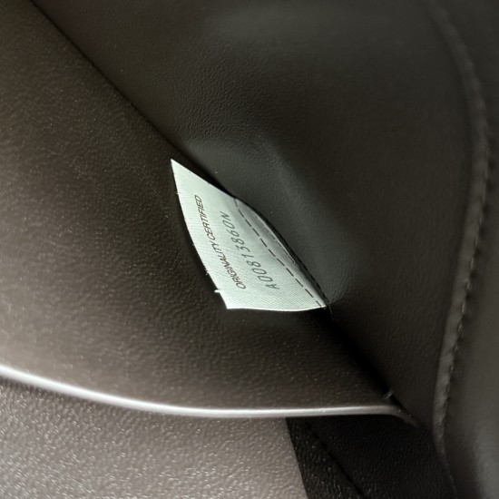 Bottega Veneta Knot Lock