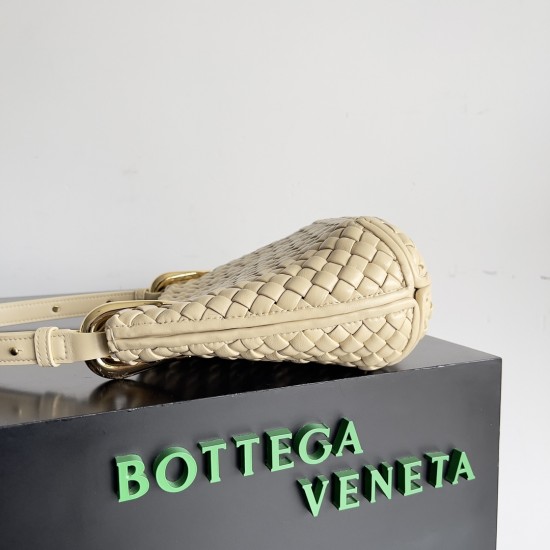 Bottega Veneta Clicker Bag