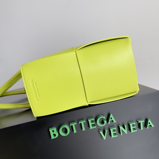 Bottega Veneta Arco Tote Bag