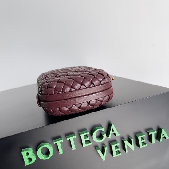 BottegaVeneta Knot Dinner bag