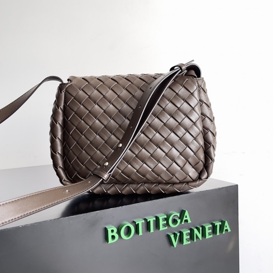 Bottega Veneta Cobble Bag