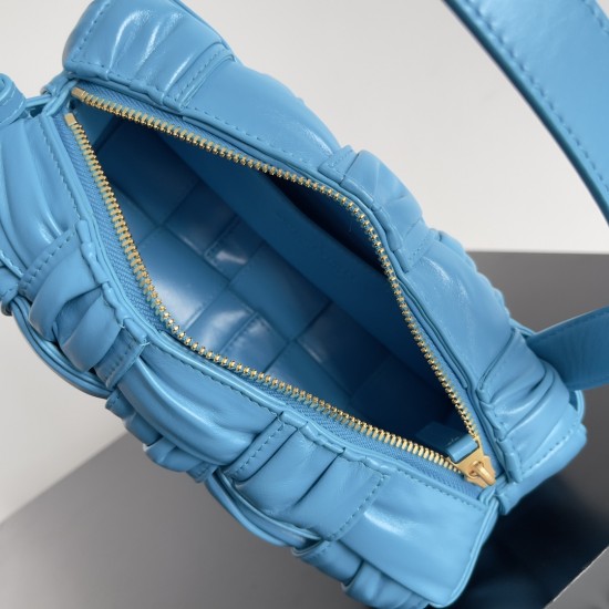 Bottega Veneta Cassette