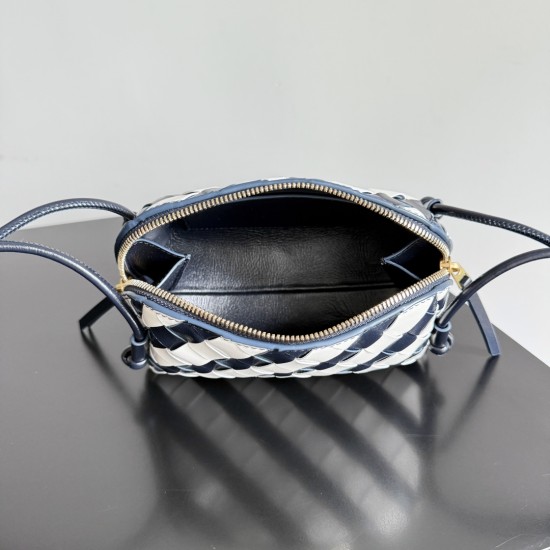 Bottega Veneta Concert Pouch