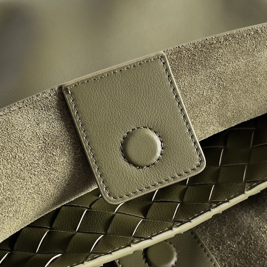 Bottega Veneta Medium Andiamo