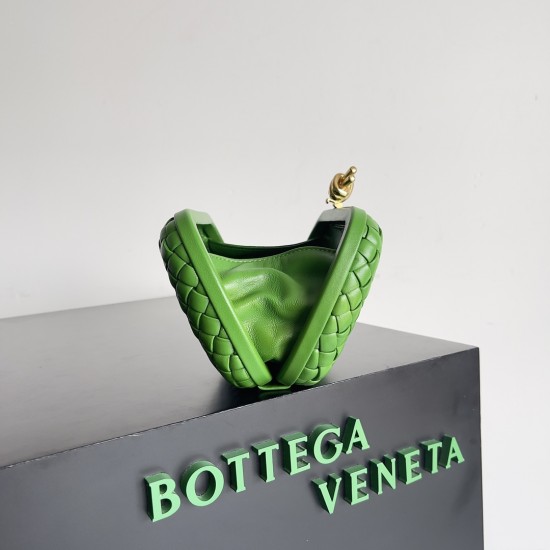BottegaVeneta Knot Dinner bag