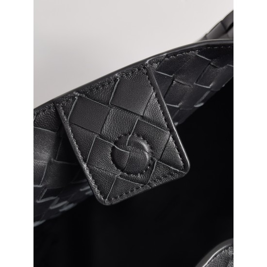 Bottega Veneta Large Parachute