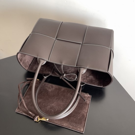 Bottega Veneta Arco Tote Bag