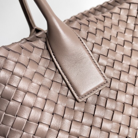 Bottega Veneta Large Cabat