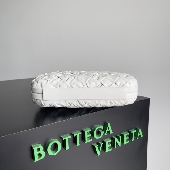 BottegaVeneta Knot Dinner bag