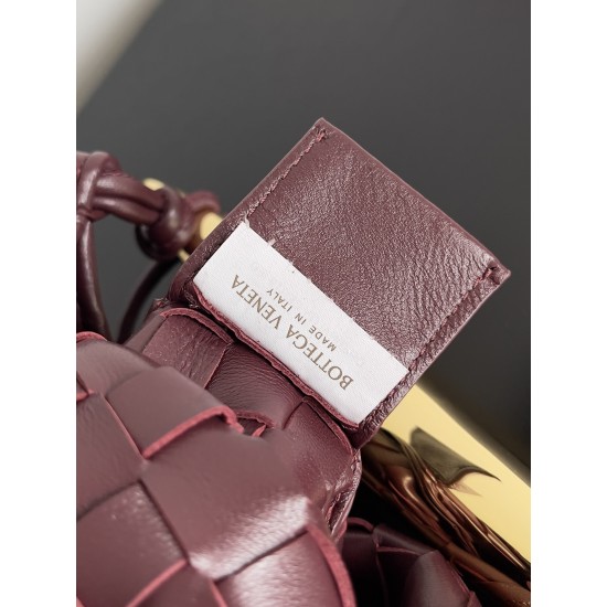 BottegaVeneta Large Sardine