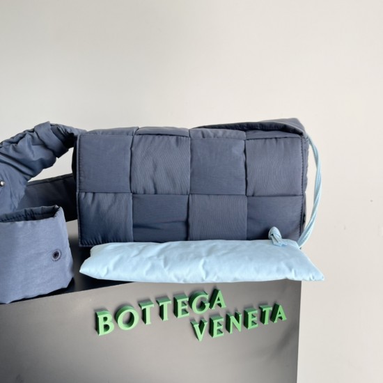 Bottega Veneta Cassette