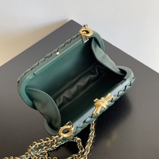 Bottega Veneta Knot Chain