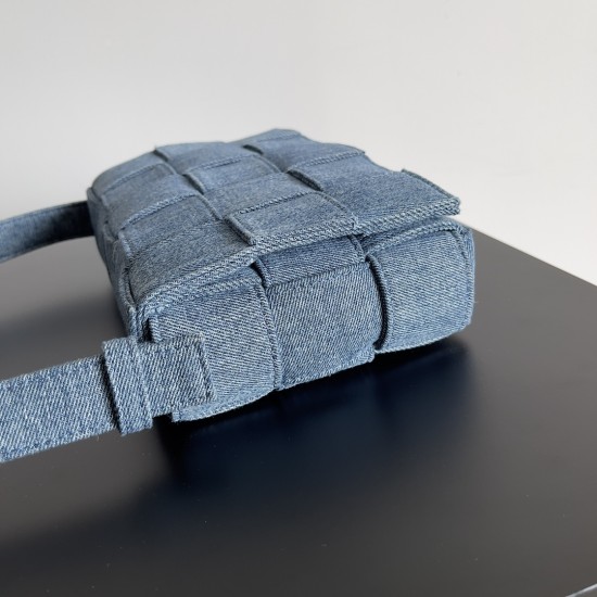 Bottega Veneta Cassette