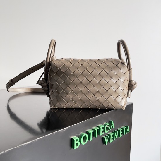 Bottega Veneta Top Handle Loop