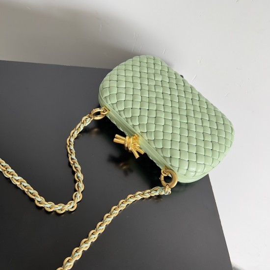 Bottega Veneta Knot Chain