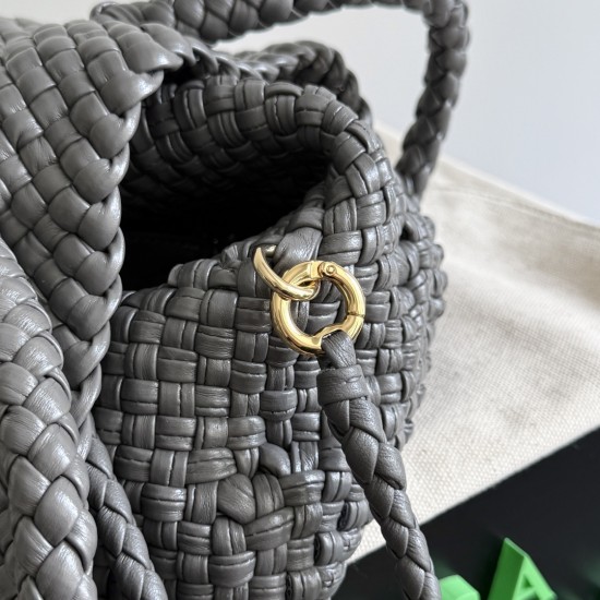 Bottega Veneta Small Tosca