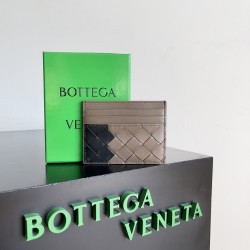 Bottega Veneta Intrecciato Credit Card Case
