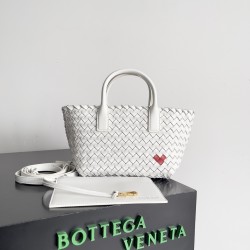 Bottega Veneta Mini Cabat