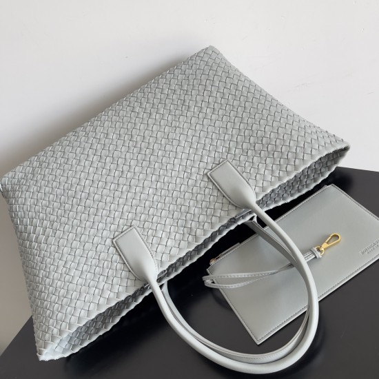 Bottega Veneta Large Cabat