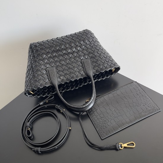 Bottega Veneta Mini Cabat