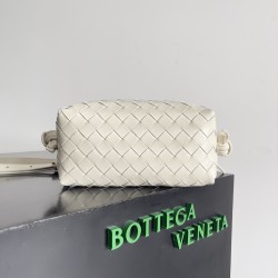 Bottega Veneta Top Handle Loop Bottega Veneta Top Handle Loop
