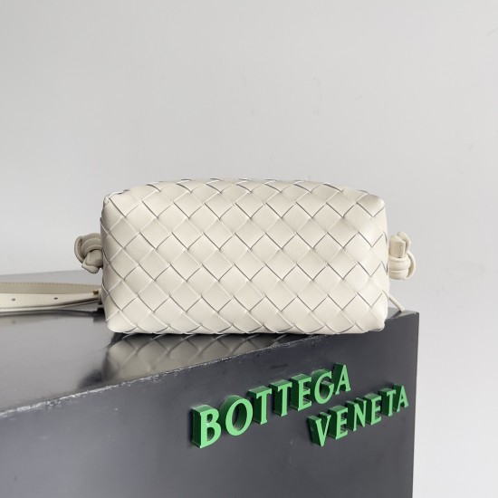 Bottega Veneta Top Handle Loop