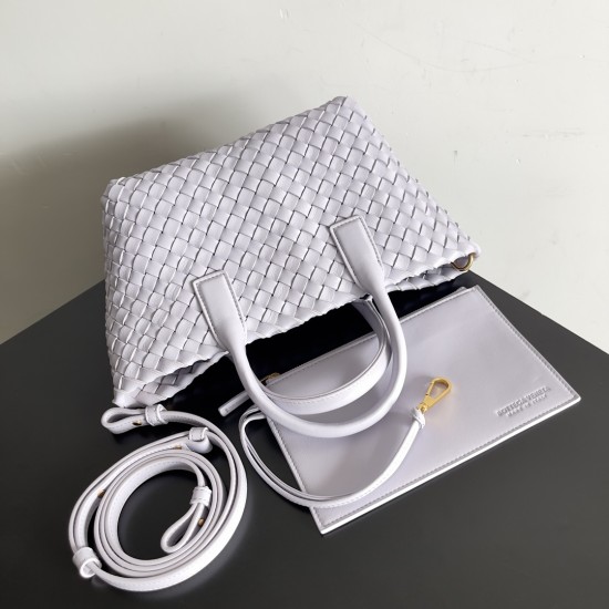 Bottega Veneta Mini Cabat