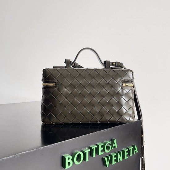 Bottega Veneta Bang Bang