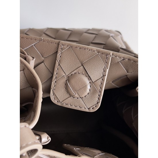 Bottega Veneta Small Parachute