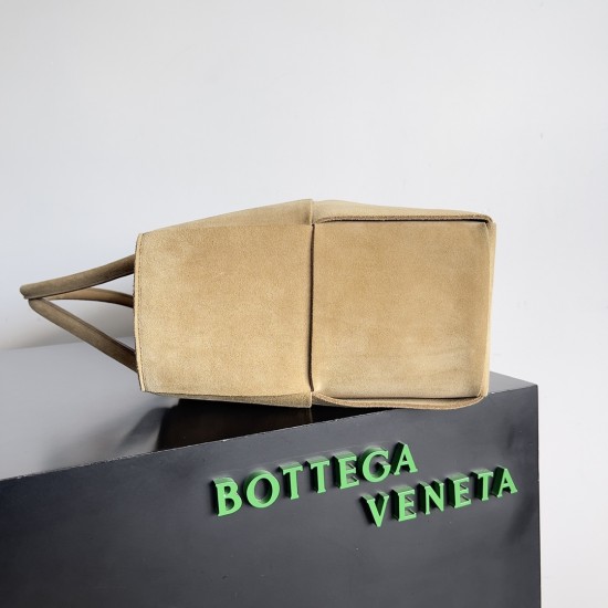 Bottega Veneta Arco Tote Bag