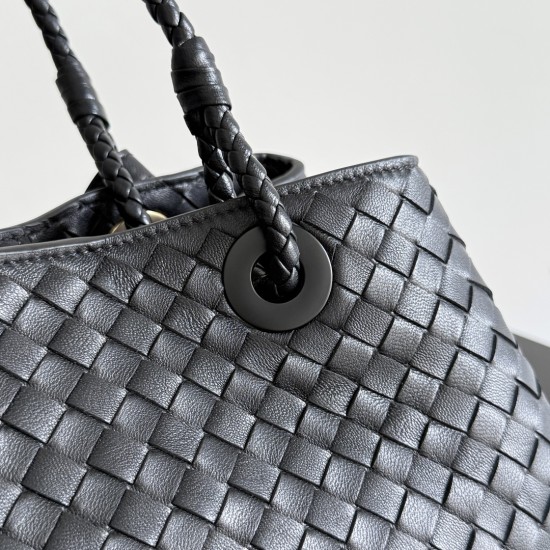 Bottega Veneta Basket