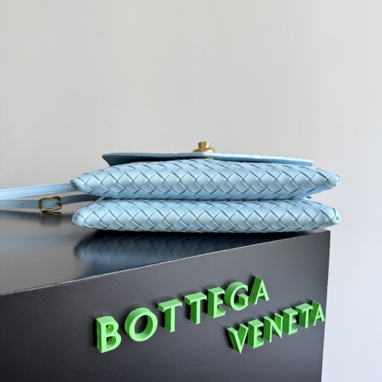 Bottega Veneta Knot Lock
