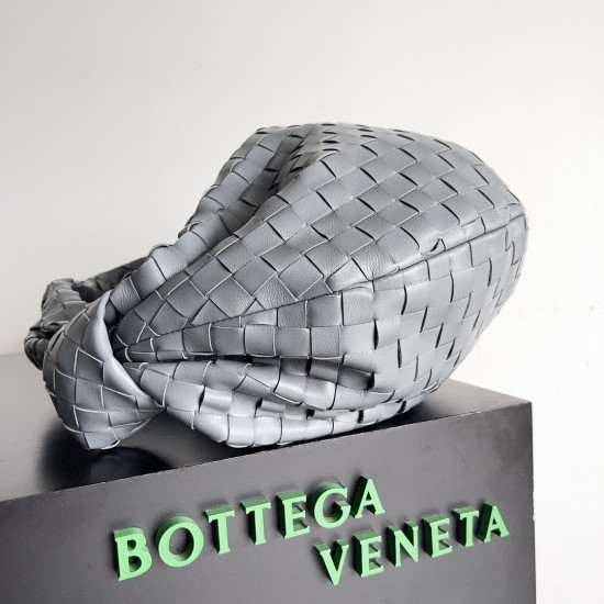 Bottega Veneta Classic Jodie