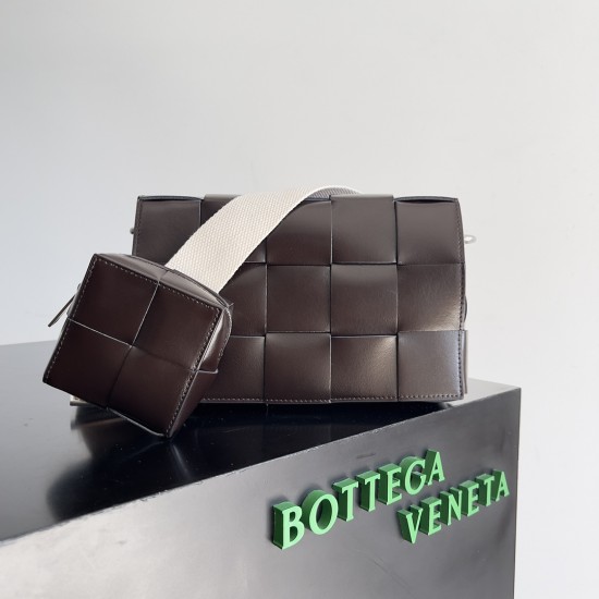 Bottega Veneta Cassette