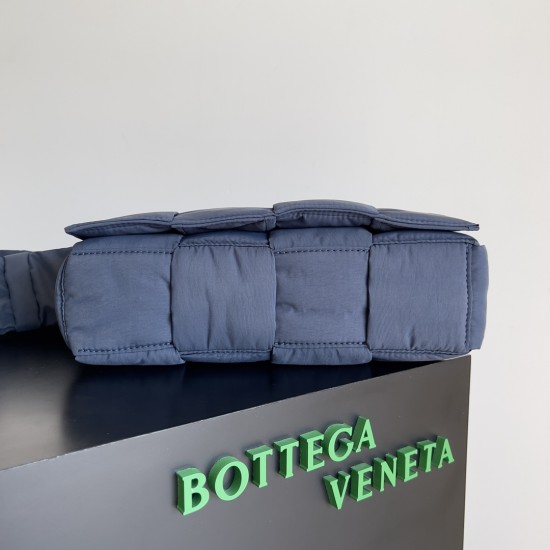 Bottega Veneta Cassette