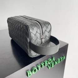 Bottega Veneta Intrecciato Travel Pouch