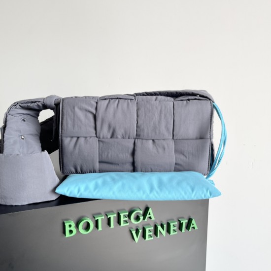 Bottega Veneta Cassette