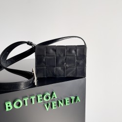 Bottega Veneta Cassette
