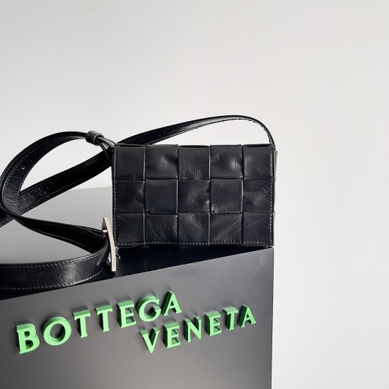 Bottega Veneta Cassette