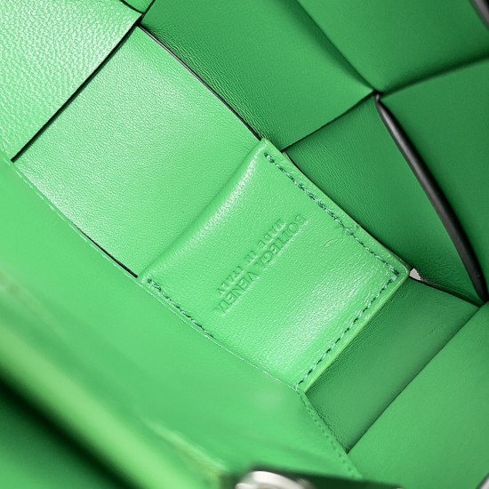 Bottega Veneta Cassette