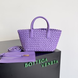 Bottega Veneta Mini Cabat