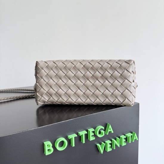 Bottega Veneta Small Andiamo