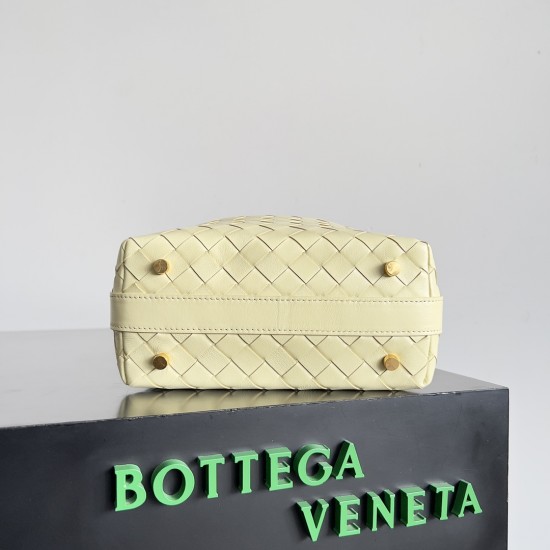 Bottega Veneta Wallace