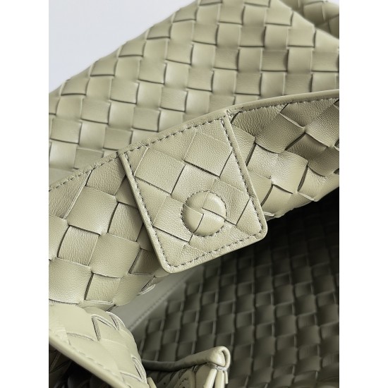 Bottega Veneta Large Parachute