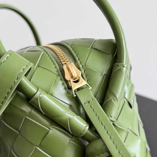 Bottega Veneta Top Handle Loop