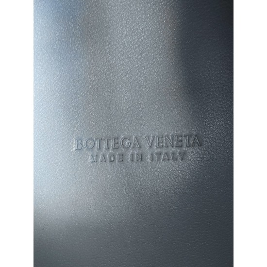Bottega Veneta Small Parachute