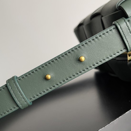 Bottega Veneta Cassette