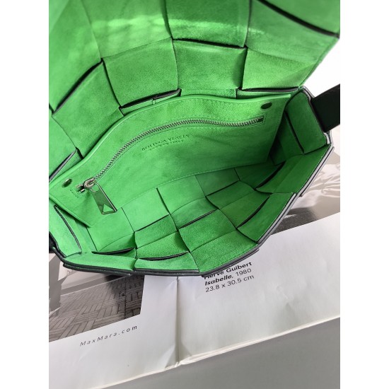 Bottega Veneta Cassette