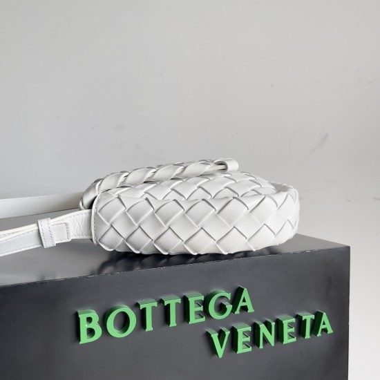 Bottega Veneta Cobble Bag